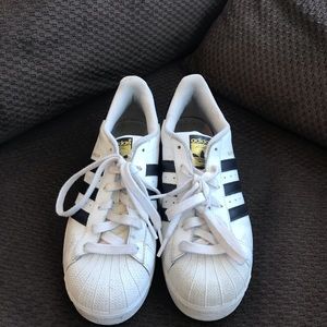 Adidas superstar black stripe shoes